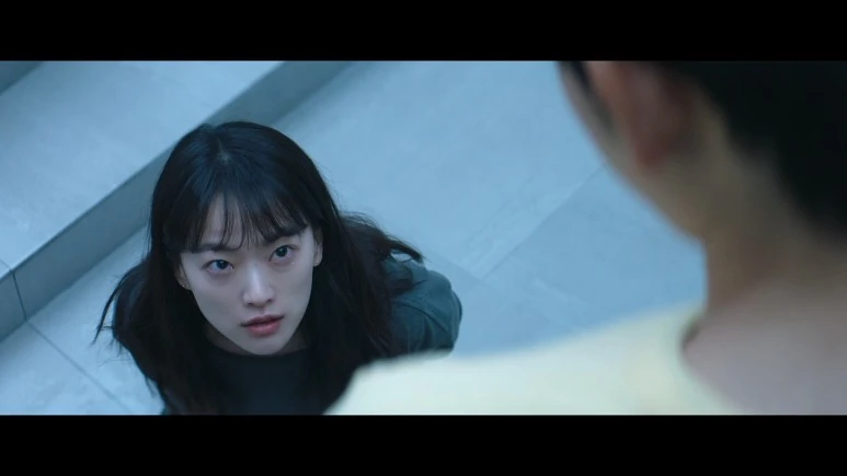 %EC%8A%A4%EB%A7%88%ED%8A%B8%ED%8F%B0%EC%9D%84_%EB%96%A8%EC%96%B4%EB%9C%A8%EB%A0%B8%EC%9D%84_%EB%BF%90%EC%9D%B8%EB%8D%B0_Unlocked,2022.720p.HDRip.H264.AAC.mkv_20230217_235246.954.jpg?type=w773