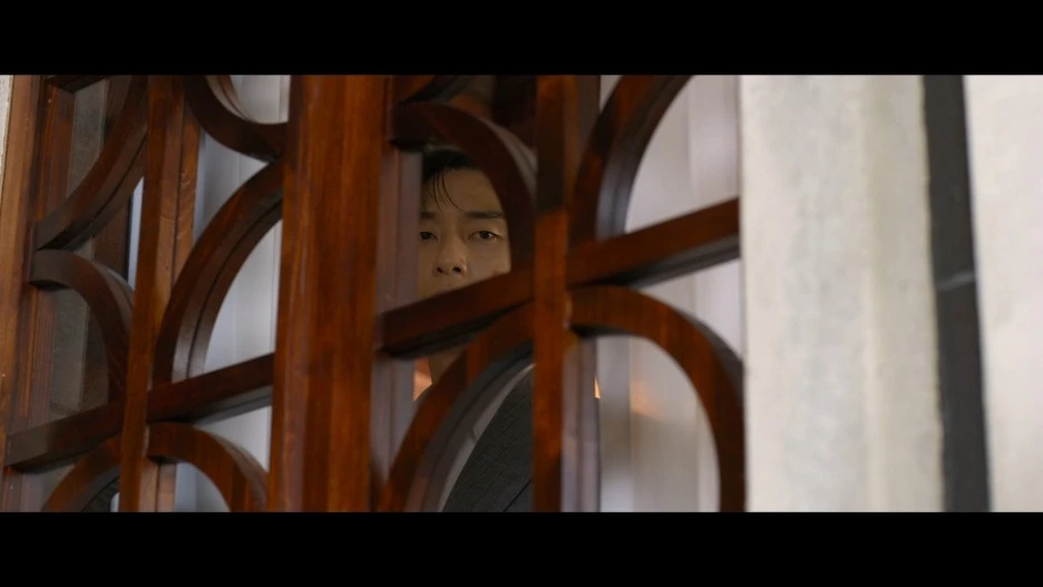 %EA%B2%BD%EC%84%B1%ED%81%AC%EB%A6%AC%EC%B2%98.Gyeongseong_Creature.E01.1080p.NF-Sinper.mkv_snapshot_00.30.48_2023.12.jpg?type=w1