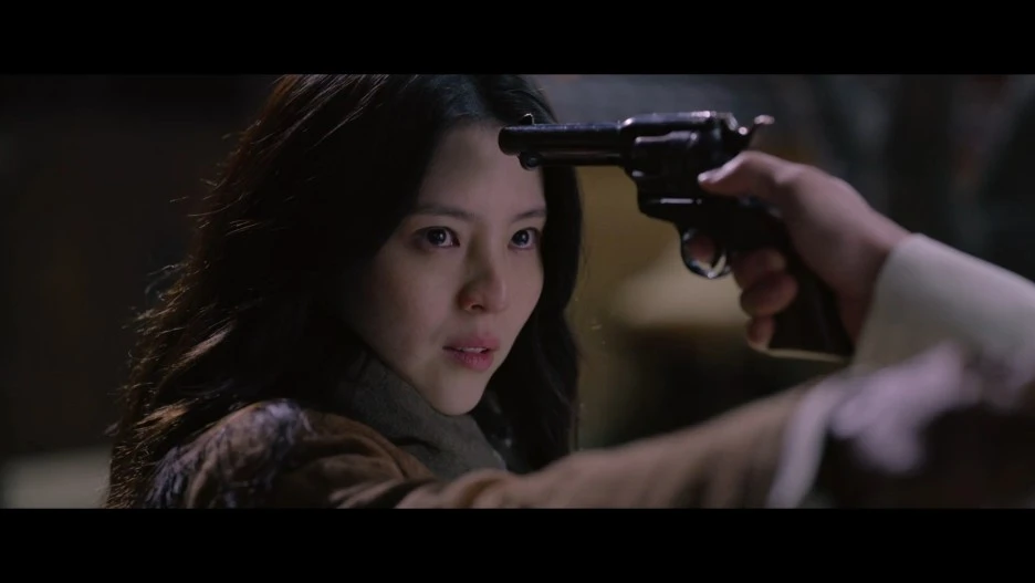 %EA%B2%BD%EC%84%B1%ED%81%AC%EB%A6%AC%EC%B2%98.Gyeongseong_Creature.E01.1080p.NF-Sinper.mkv_snapshot_00.45.01_2023.12.jpg?type=w1