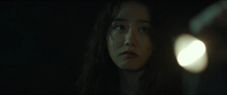 %EA%B7%80%EB%AC%B8_GUIMOON_The_Lightless_Door.2021.1080p.HEVC.AAC-NonDRM.mp4_20210909_215639.jpg?type=w773