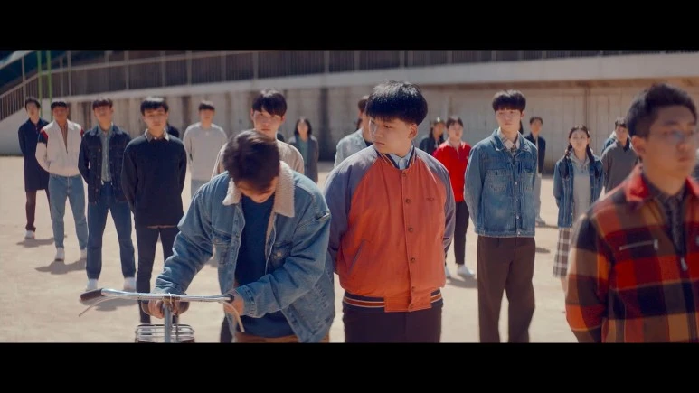 Miracle.2020.1080p.FHDRip.H264.AAC-iMBC.mp4_20211028_140232.882.jpg?type=w773