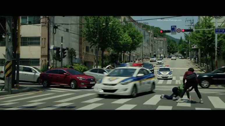 %EC%9D%B8%EC%A7%88_Hostage_Missing_Celebrity.2021.1080p.FHDRip.H264.AAC-NonDRM.mkv_20210930_.jpg?type=w773