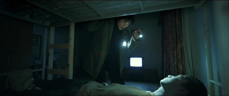 %EA%B7%80%EB%AC%B8_GUIMOON_The_Lightless_Door.2021.1080p.HEVC.AAC-NonDRM.mp4_20210909_215623.jpg?type=w773