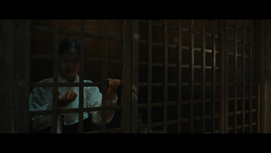 %EA%B2%BD%EC%84%B1%ED%81%AC%EB%A6%AC%EC%B2%98.Gyeongseong_Creature.E02.1080p.NF-Sinper.mkv_snapshot_00.46.18_2023.12.jpg?type=w1