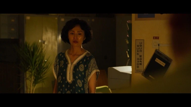 Escape.from.Mogadishu.2021.1080p.FHDRip.H264.AAC-iMBC.mp4_20211014_142411.86.jpg?type=w773