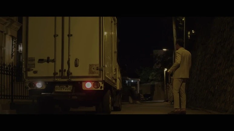 %EC%9D%B8%EC%A7%88_Hostage_Missing_Celebrity.2021.1080p.FHDRip.H264.AAC-NonDRM.mkv_20210930_.jpg?type=w773