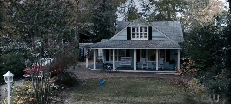 stargirl.s02e01.720p.hdtv.x264-syncopy.mkv_20210811_200152.067.jpg?type=w773