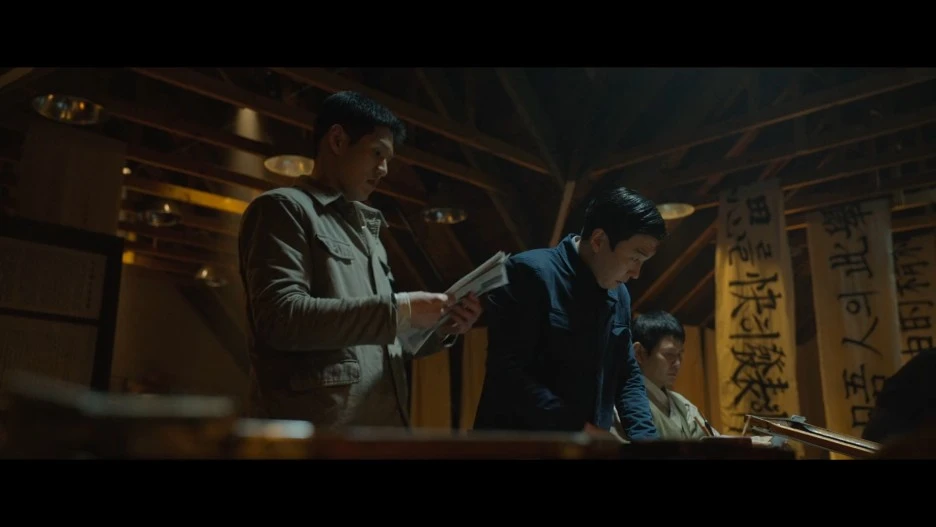 %EA%B2%BD%EC%84%B1%ED%81%AC%EB%A6%AC%EC%B2%98.Gyeongseong_Creature.E01.1080p.NF-Sinper.mkv_snapshot_00.10.02_2023.12.jpg?type=w1