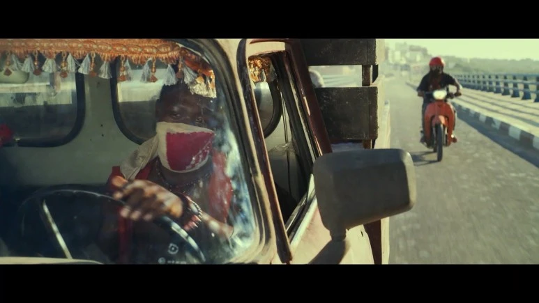 Escape.from.Mogadishu.2021.1080p.FHDRip.H264.AAC-iMBC.mp4_20211014_142306.17.jpg?type=w773