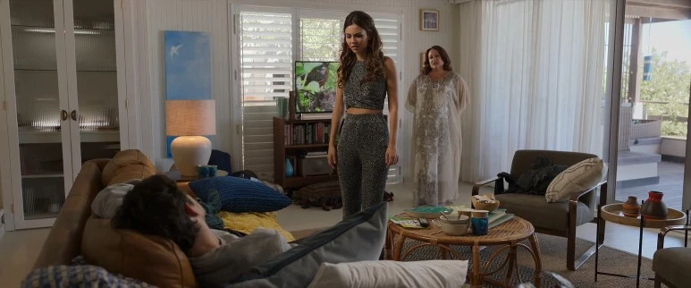 Afterlife.Of.The.Party.2021.1080p.WEBRip.x264-RARBG.mp4_20210904_181500.825.jpg?type=w773