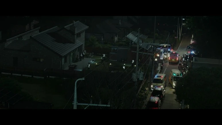 %EC%8A%A4%EB%A7%88%ED%8A%B8%ED%8F%B0%EC%9D%84_%EB%96%A8%EC%96%B4%EB%9C%A8%EB%A0%B8%EC%9D%84_%EB%BF%90%EC%9D%B8%EB%8D%B0_Unlocked,2022.720p.HDRip.H264.AAC.mkv_20230217_235340.746.jpg?type=w773