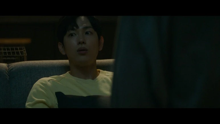 %EC%8A%A4%EB%A7%88%ED%8A%B8%ED%8F%B0%EC%9D%84_%EB%96%A8%EC%96%B4%EB%9C%A8%EB%A0%B8%EC%9D%84_%EB%BF%90%EC%9D%B8%EB%8D%B0_Unlocked,2022.720p.HDRip.H264.AAC.mkv_20230217_235213.449.jpg?type=w773