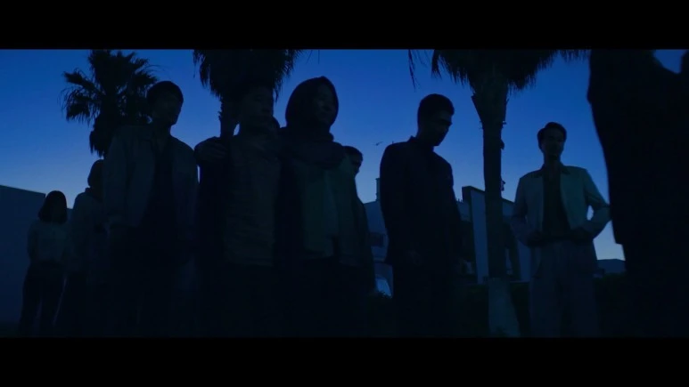 Escape.from.Mogadishu.2021.1080p.FHDRip.H264.AAC-iMBC.mp4_20211014_142802.14.jpg?type=w773