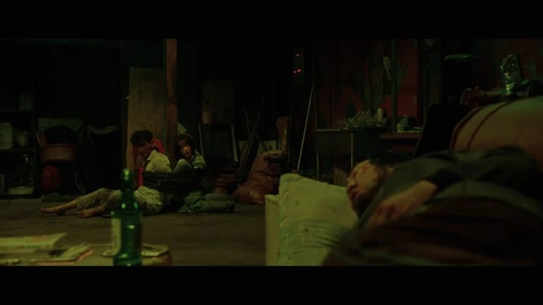 %EC%9D%B8%EC%A7%88_Hostage_Missing_Celebrity.2021.1080p.FHDRip.H264.AAC-NonDRM.mkv_20210930_.jpg?type=w773