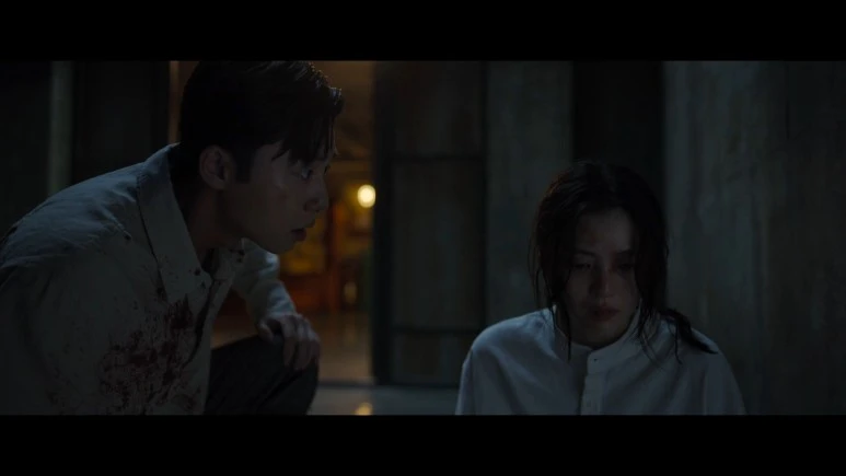 %EA%B2%BD%EC%84%B1%ED%81%AC%EB%A6%AC%EC%B2%98.Gyeongseong_Creature.E05.1080p.NF-Sinper.mkv_snapshot_00.55.22_2023.12.jpg?type=w773