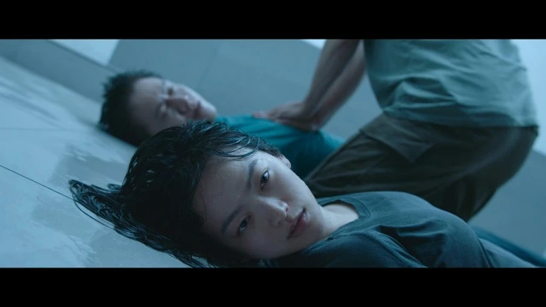 %EC%8A%A4%EB%A7%88%ED%8A%B8%ED%8F%B0%EC%9D%84_%EB%96%A8%EC%96%B4%EB%9C%A8%EB%A0%B8%EC%9D%84_%EB%BF%90%EC%9D%B8%EB%8D%B0_Unlocked,2022.720p.HDRip.H264.AAC.mkv_20230217_235317.866.jpg?type=w773