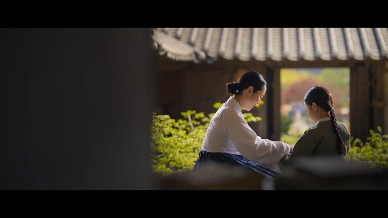 %EA%B2%BD%EC%84%B1%ED%81%AC%EB%A6%AC%EC%B2%98.Gyeongseong_Creature.E04.1080p.NF-Sinper.mkv_snapshot_00.02.12_2023.12.jpg?type=w773