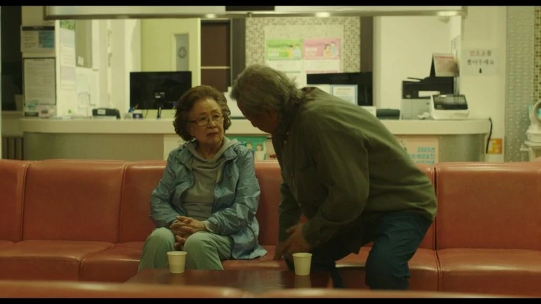 %EC%86%8C%ED%92%8D_Picnic,2024.720p.WEBRip.H264.AAC.mp4_20240326_225944.156.jpg?type=w773