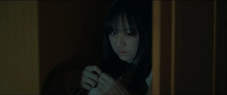 %EA%B7%80%EB%AC%B8_GUIMOON_The_Lightless_Door.2021.1080p.HEVC.AAC-NonDRM.mp4_20210909_215657.jpg?type=w773