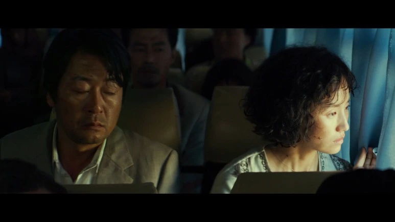 Escape.from.Mogadishu.2021.1080p.FHDRip.H264.AAC-iMBC.mp4_20211014_142805.20.jpg?type=w773