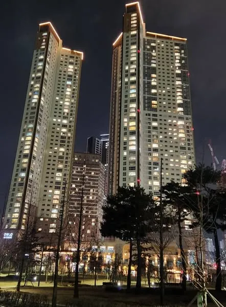 498278747_2710971685959175_4540224252291455867_n.jpg?stp=dst-jpg_s600x600_tt6&_nc_cat=105&ccb=1-7&_nc_sid=127cfc&_nc_ohc=DegOodNUQREQ7kNvwE68S-a&_nc_oc=AdkYYh3CfFpquC7IQf5f5nXwu8CR3Bk0jbdGLi3140vMRyogdETwSRmRaYwqvwhLRPQ&_nc_zt=23&_nc_ht=scontent-icn2-1.xx&_nc_gid=c9uBUjU0H2nLfxV9qhAjbg&oh=00_AfXTHP9rdZUgtM2MJOLTcWF--RfTMEXMG2TTNYt7HF28YQ&oe=689A5F95