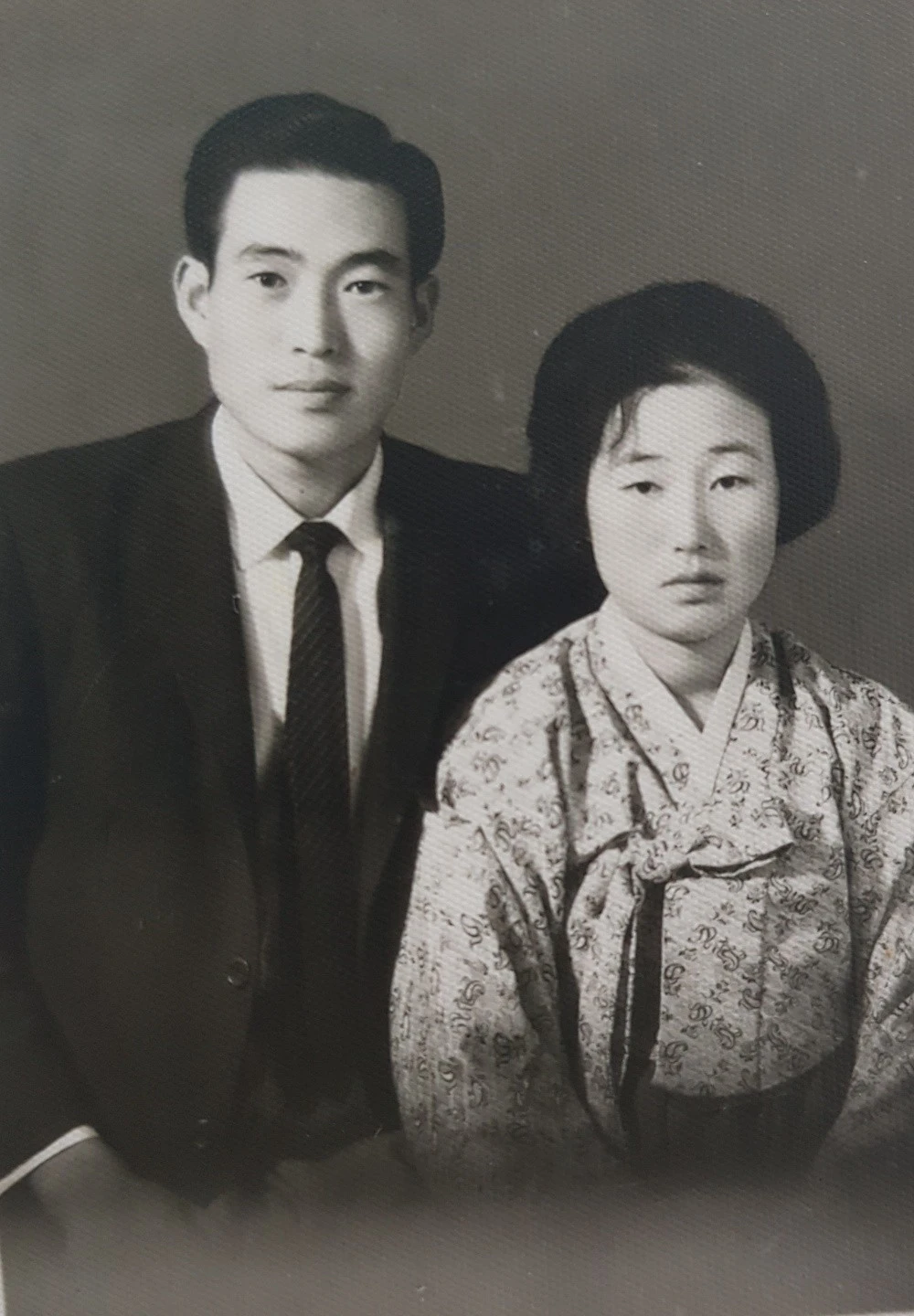 %EC%B2%AB%EC%B2%98%EA%B0%80%EB%82%98%EB%93%A4%EC%9D%B4.jpg?type=w1600