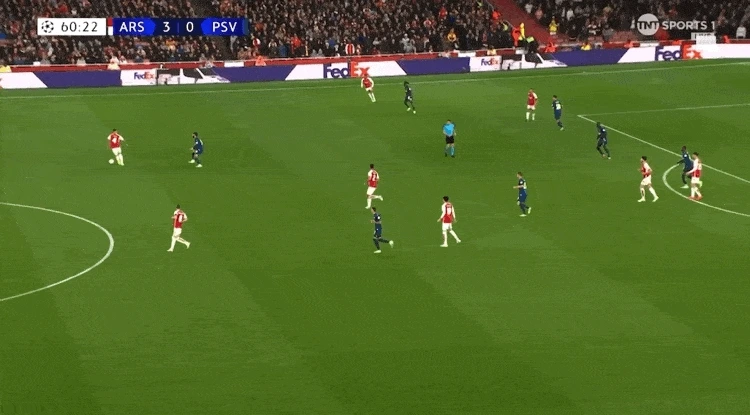 b547a9f994c57b697cc7163e3217bbdec29f7174.gif?type=w1600