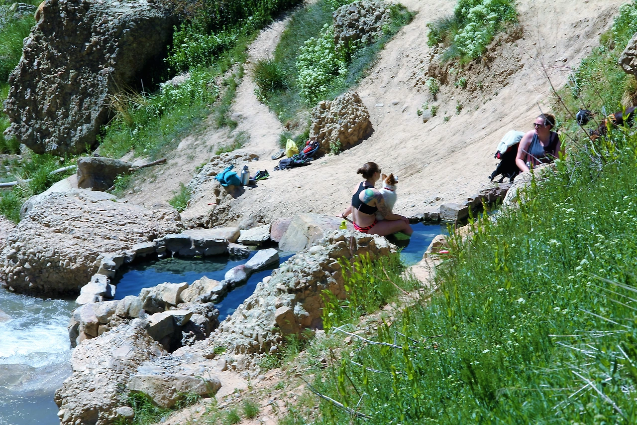 IMG_4429-Jung’s MacBook Pro.JPG