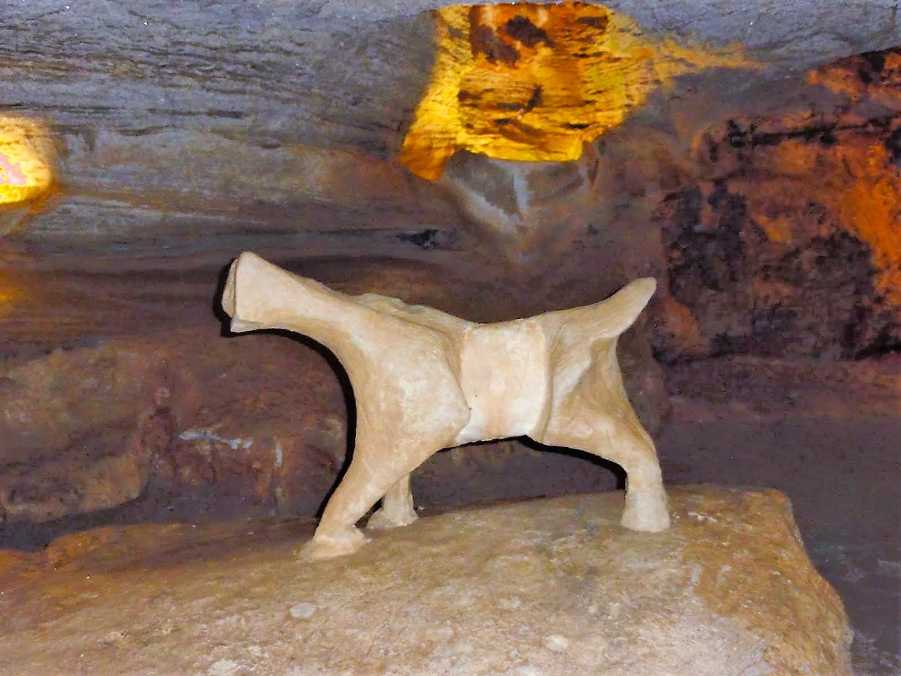 Longhorn Cavern (7)-Andy-PC.JPG