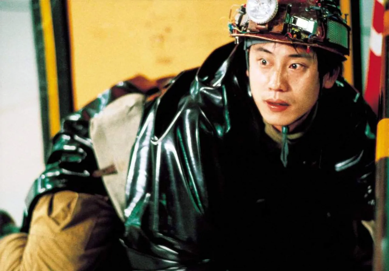 PR5PAFt_43ihor3HvTKhMw.jpg?jwt=ZXlKaGJHY2lPaUpJVXpJMU5pSjkuZXlKdmNIUnpJanBiSW1KbklsMHNJbkFpT2lJdmRqRXZiWFUyYjJseExURTBOVFUwSWl3aWR5STZNVGt5TUN3aWNTSTZPREI5LlFGTGljakcxT19IdGdjSFRaWjFkbXdNWkVyamZwMG0wU0VWaHdEYjNIZmc=