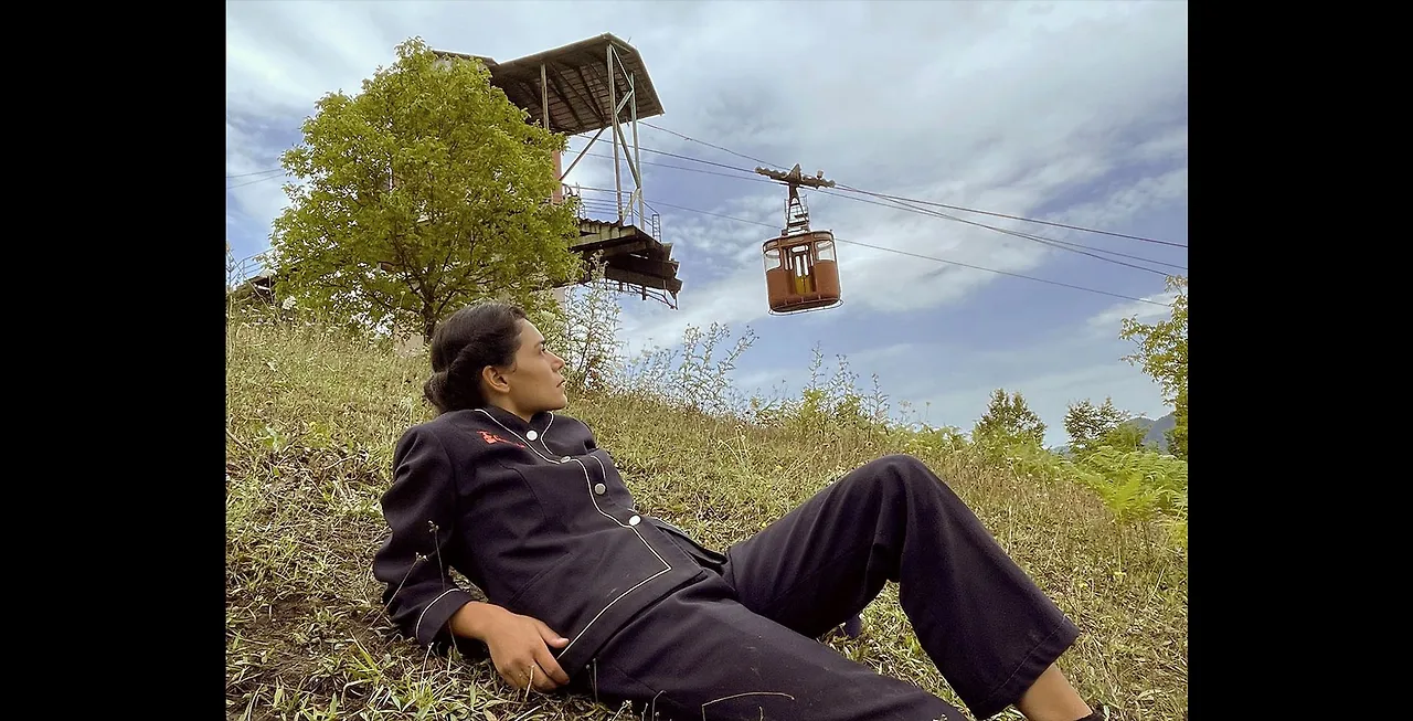 FWGN9-n4lKzGaNVKh_SW8w.jpg?jwt=ZXlKaGJHY2lPaUpJVXpJMU5pSjkuZXlKdmNIUnpJanBiSW1KbklsMHNJbkFpT2lJdmRqSXZjM1J2Y21VdmFXMWhaMlV2TVRRMk1UWXpPVE13T0RZNE5ERXhOaUlzSW5jaU9qRTVNakFzSW5FaU9qZ3dmUS43eXpmbldkLS05UnJxbERRRzlLREZTelFxY3FLaEVwbDc0R1U5LVNfSDRF