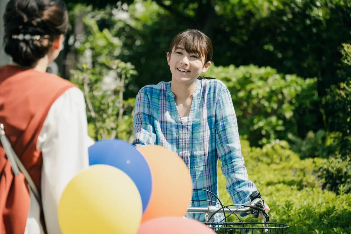 photo-love-life-film-partners-comme-des-cinemas-3.jpg?v=1686678037