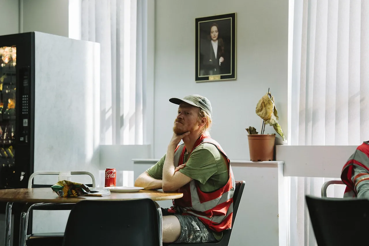 NugqBYpyrr2b1Y06doVByA.jpg?jwt=ZXlKaGJHY2lPaUpJVXpJMU5pSjkuZXlKdmNIUnpJanBiSW1KbklsMHNJbkFpT2lJdmRqSXZjM1J2Y21VdmFXMWhaMlV2TVRJM01UazBOekUyTVRNNU1qa3lOVEVpTENKM0lqb3hPVEl3TENKeElqbzRNSDAuMW9vRGxJckd2MTFyMGZLZ1BjR0VUa0FRWktOWG5BYVRYbEctckJYSzQ3UQ==