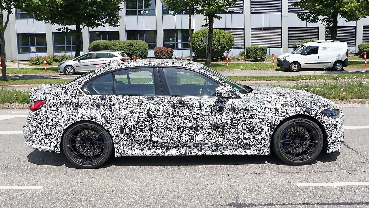 2021-bmw-m3-sedan-new-spy-photo.jpg?type=w1600