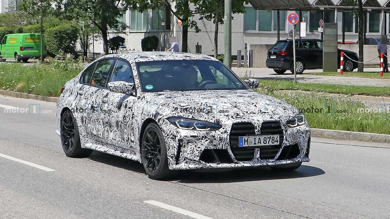2021-bmw-m3-sedan-spy-photo.jpg?type=w1600