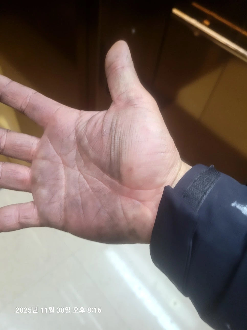 img.jpg?credential=yqXZFxpELC7KVnFOS48ylbz2pIh7yKj8&expires=1764514799&allow_ip=&allow_referer=&signature=trFCPGnAbo0kse8LnLuSFtjhfA4%3D