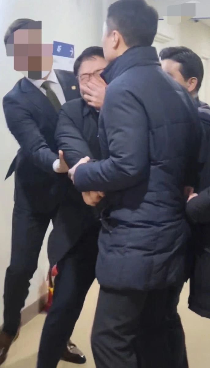 AKR20240326153852530_01_i_P4.jpg?type=w966