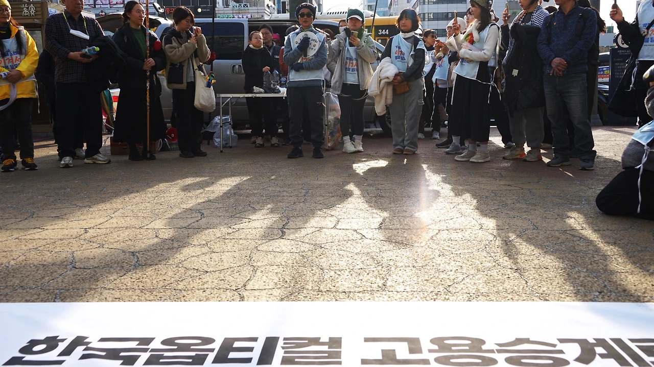 CKB03612' 한국옵티컬 고용승계.JPG