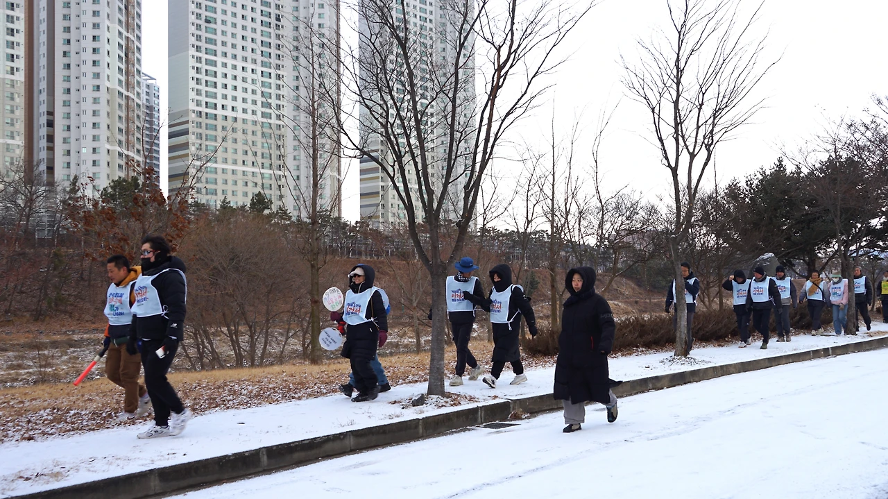 CKB02215' 희망 뚜벅이 출발.JPG