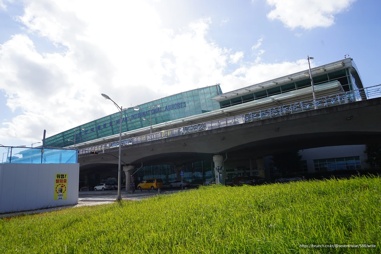 CKC00183 무안공항.JPG