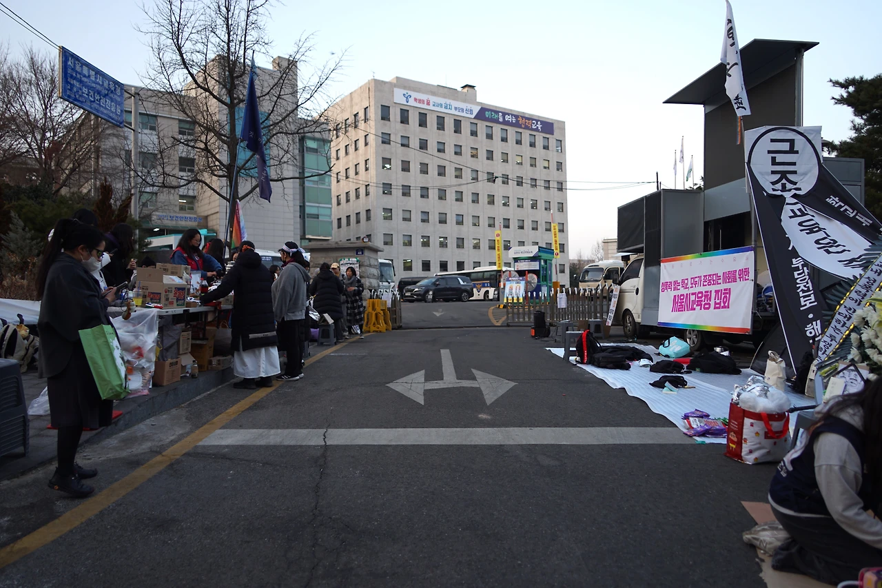 CKB05042 서울시 교육청 앞.JPG