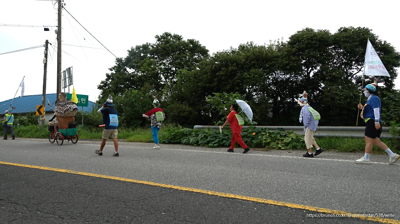 CKC03292' 연무성당 세 자매.JPG