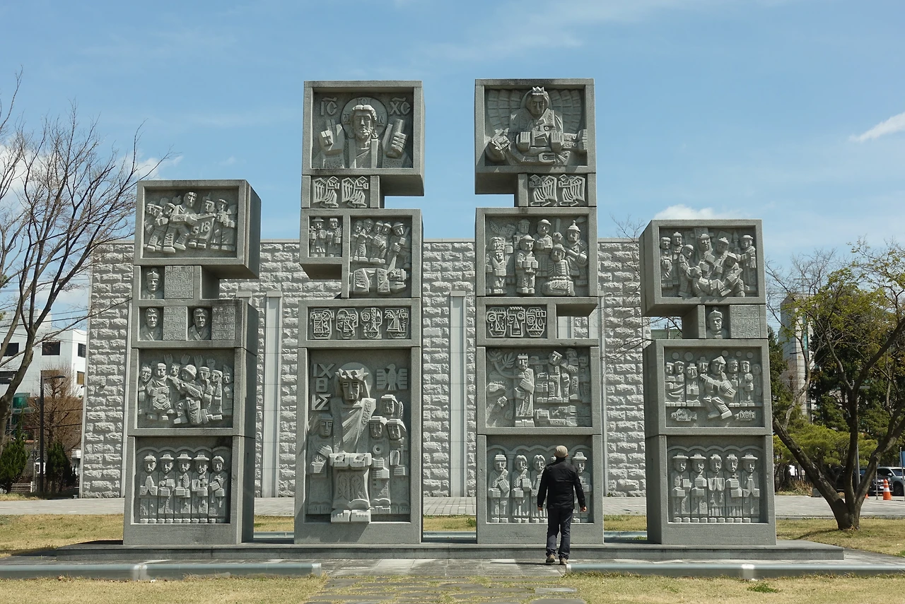 7SA06860' 비움의 십자가.JPG