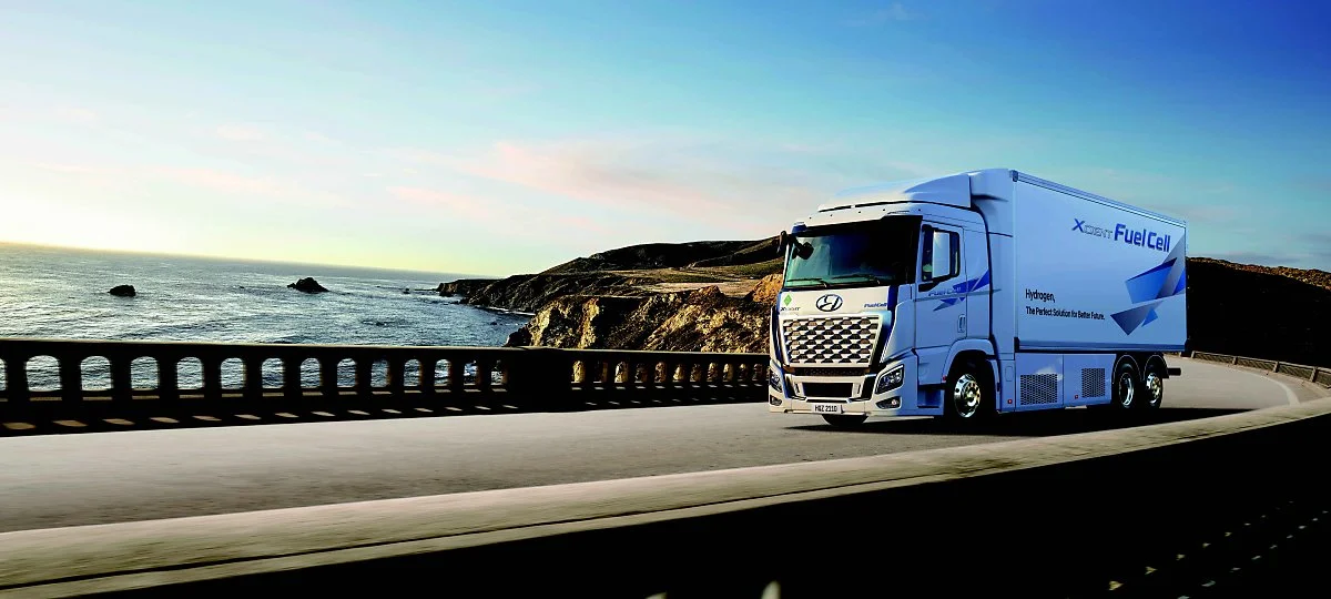 %EC%82%AC%EC%A7%841.jpg?type=w1200