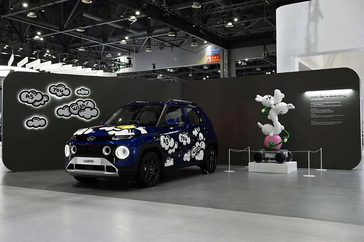 %28%EC%82%AC%EC%A7%8418%29_%ED%98%84%EB%8C%80%EC%B0%A8%2C_2023_%EC%84%9C%EC%9A%B8%EB%AA%A8%EB%B9%8C%EB%A6%AC%ED%8B%B0%EC%87%BC%EC%97%90%EC%84%9C_%27%EC%8F%98%EB%82%98%ED%83%80_%EB%94%94_%EC%97%A3%EC%A7%80%27_%EC%B5%9C%EC%B4%88_%EA%B3%B5%EA%B0%9C.jpg?type=w1200