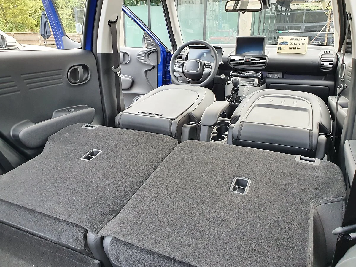 %EC%9D%B8%ED%85%8C%EB%A6%AC%EC%96%B4_%2860%29.jpg?type=w1200