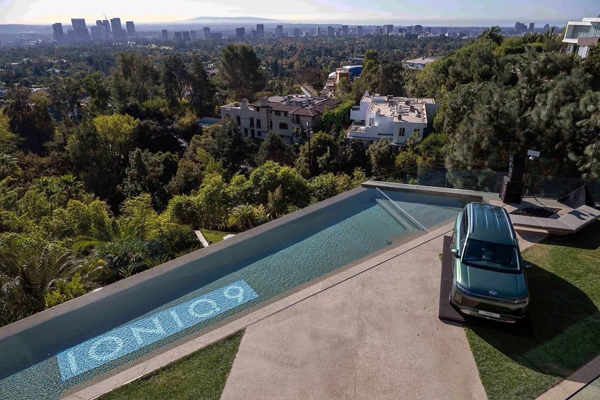 241121_%ED%98%84%EB%8C%80%EC%B0%A8%2C_%EC%95%84%EC%9D%B4%EC%98%A4%EB%8B%89_9_%EC%84%B8%EA%B3%84_%EC%B5%9C%EC%B4%88_%EA%B3%B5%EA%B0%9C%2813%29.jpg?type=w1200