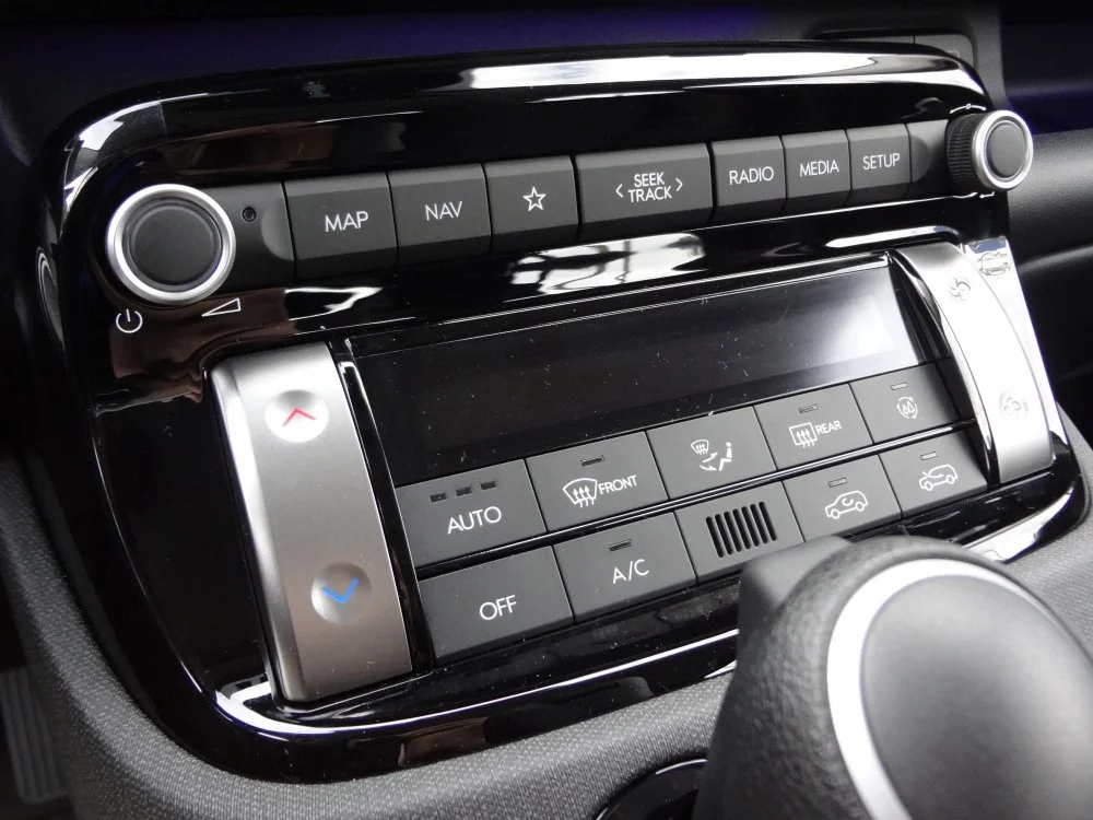 %EC%9D%B8%ED%85%8C%EB%A6%AC%EC%96%B4_%2814%29.JPG?type=w1200