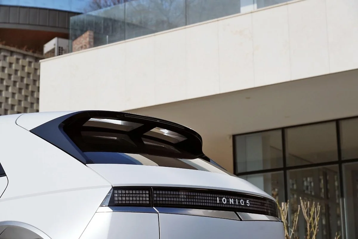 image5.jpg?type=w1200