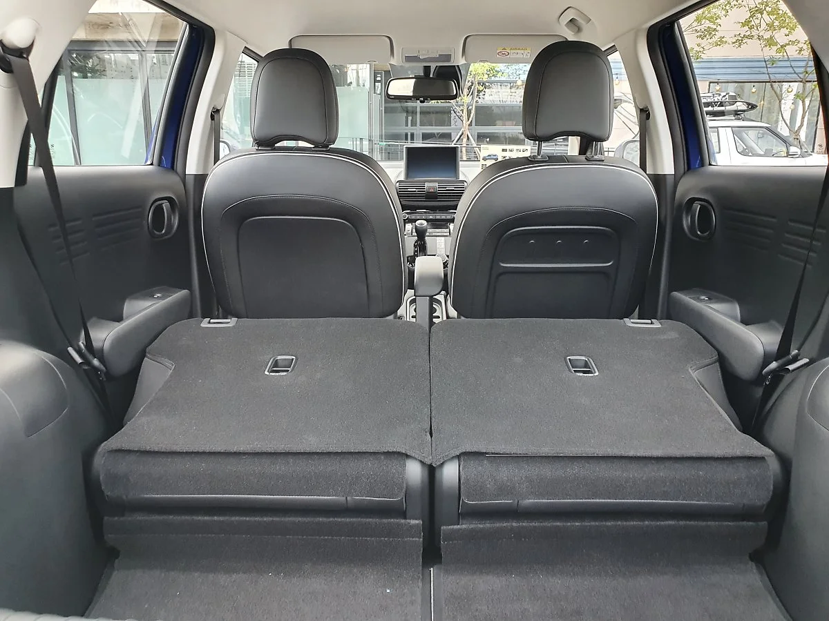 %EC%9D%B8%ED%85%8C%EB%A6%AC%EC%96%B4_%2846%29.jpg?type=w1200